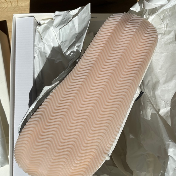 Y-3 NWT ORBIT SUEDE SLIDES - Picture 7 of 8
